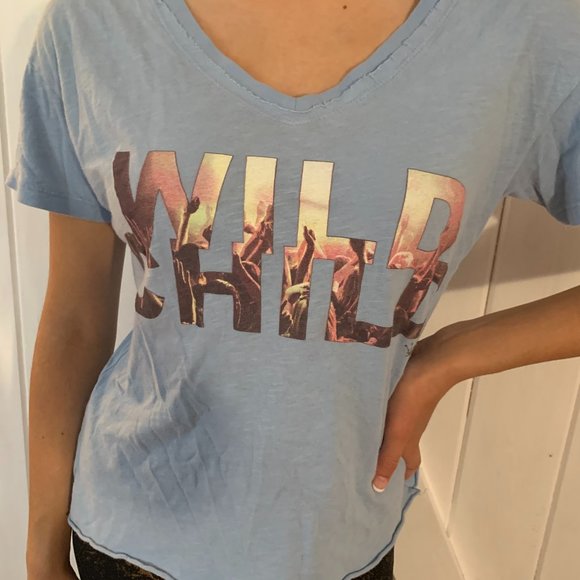 SUPER CUTE WOMENS DIRTEE HOLLYWOOD TSHIRT SZ S - Picture 1 of 3